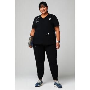 NWT Fabletics Scrub Set Method 2-Pocket On-Call Joggers Women XXL/1X Black READ